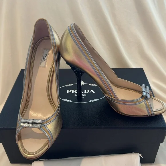 Prada Heels - Picture 13 of 13